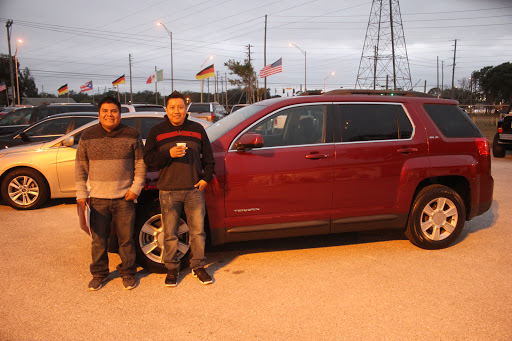 Used Car Dealer «Das Autohaus LLC Quality Used Cars», reviews and photos, 2850 Roosevelt Blvd, Clearwater, FL 33760, USA