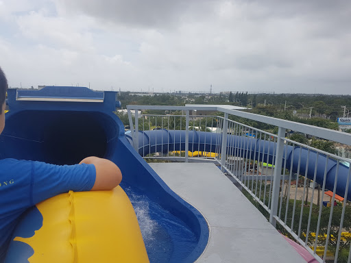 Water Park «Rapids Water Park», reviews and photos, 6566 N Military Trl, Riviera Beach, FL 33407, USA