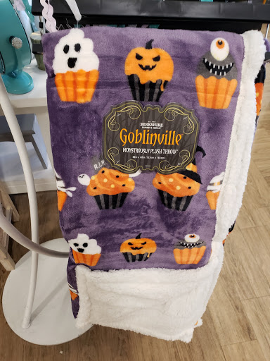 Home Goods Store «HomeGoods», reviews and photos, 4847 E Ray Rd, Phoenix, AZ 85044, USA