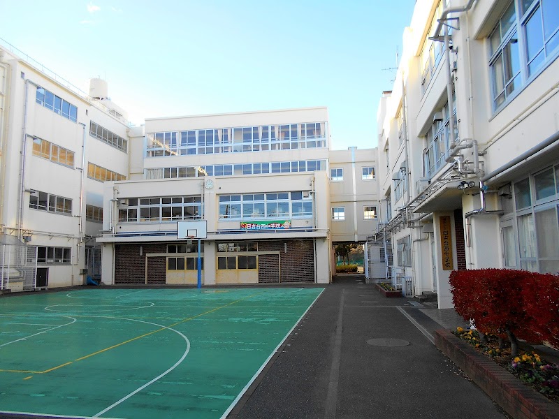 横浜市立日吉台西中学校