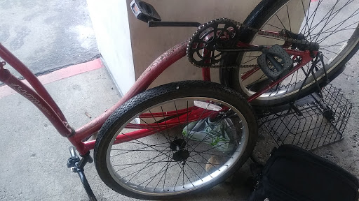 Sporting Goods Store «Big 5 Sporting Goods», reviews and photos, 2062 Lake Tahoe Blvd, South Lake Tahoe, CA 96150, USA