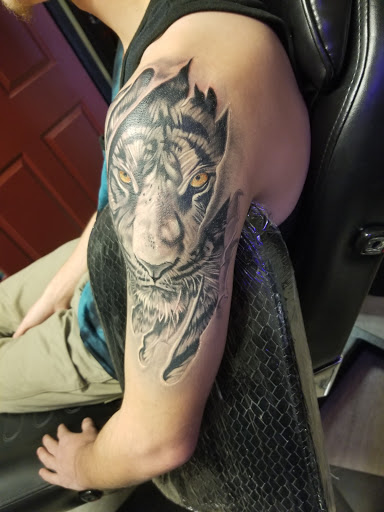 Explore couple tattoo ideas small, creative tattoo ideas in Austin, available at Platinum Ink Tattoo & Body Piercing