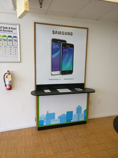 Cell Phone Store «Cricket Wireless Authorized Retailer», reviews and photos, 1158 Bristol Oxford Valley Rd, Levittown, PA 19057, USA
