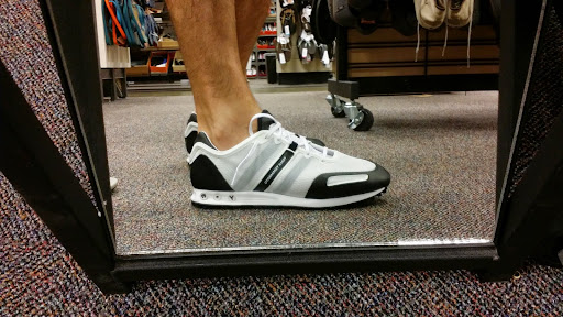 Department Store «Nordstrom Rack Laguna Hills Mall», reviews and photos, 23541 Calle De La Louisa, Laguna Hills, CA 92653, USA