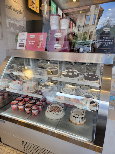 Ice Cream Shop «Häagen-Dazs® Ice Cream Shop», reviews and photos, 22 E Ridgewood Ave, Ridgewood, NJ 07450, USA