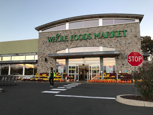 Whole Foods Market, 350 Grasmere Ave, Fairfield, CT 06824, USA, 