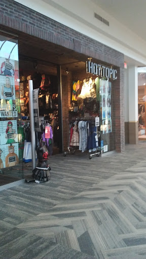 Shopping Mall «St. Charles Towne Center», reviews and photos, 11110 Mall Cir, Waldorf, MD 20603, USA