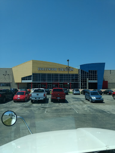Movie Theater «Regal Cinemas Spotlight 14», reviews and photos, 1100 N Interstate Dr, Norman, OK 73072, USA