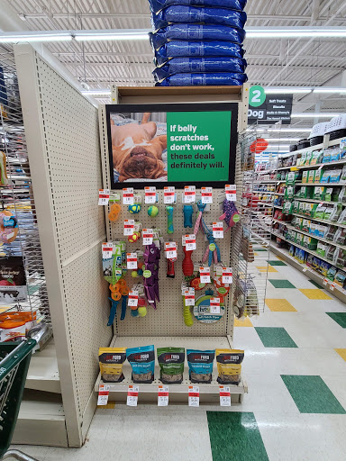 Pet Supply Store «Pet Supplies Plus», reviews and photos, 6845 Highland Rd, White Lake, MI 48383, USA