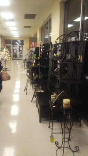 Craft Store «Hobby Lobby», reviews and photos, 130 Sundance Pkwy #200, Round Rock, TX 78681, USA