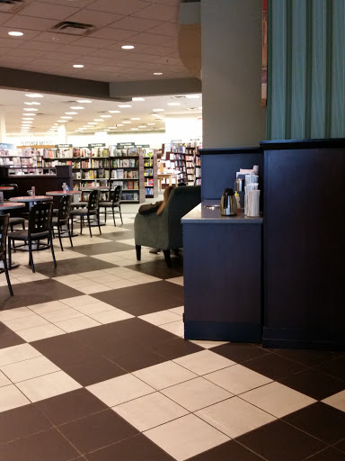 Book Store «Barnes & Noble», reviews and photos, 9605 Village Pl Blvd, Brighton, MI 48116, USA
