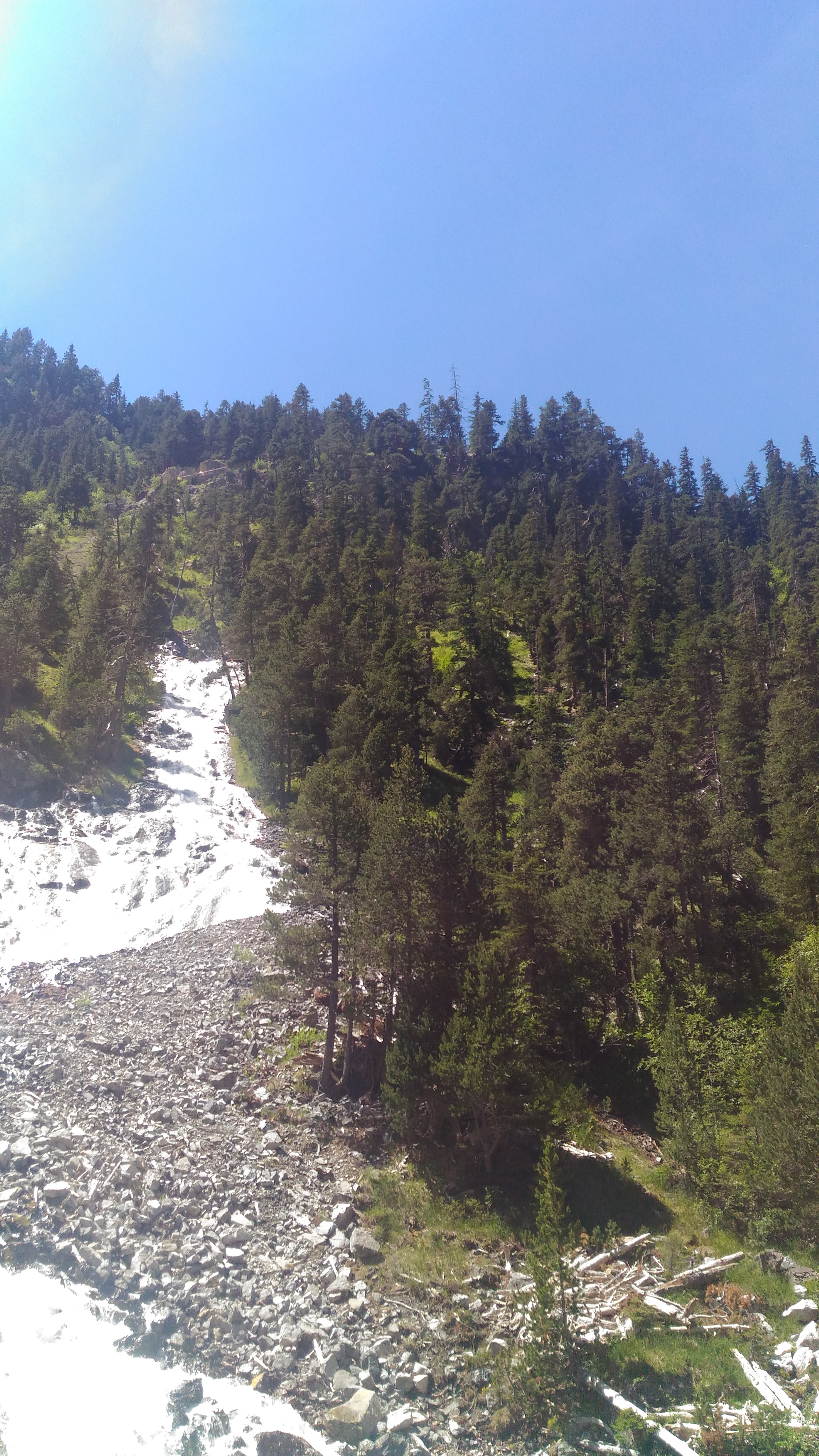 Photo n° 6 de l'avis de maylis.a fait le 15/07/2017 à 14:22
