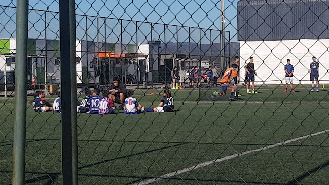 Opiniones de canchas sie7e futbol en Talcahuano - Campo de fútbol
