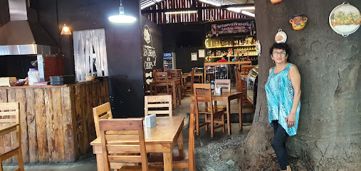 La Casa De Las Carnes Amatitlán - Calz. Asiole 9-35, Amatitlán, Guatemala