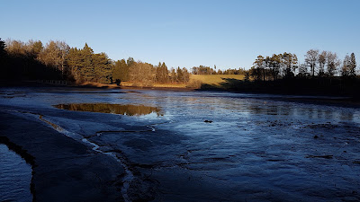 Étang d'Eyrein à Eyrein