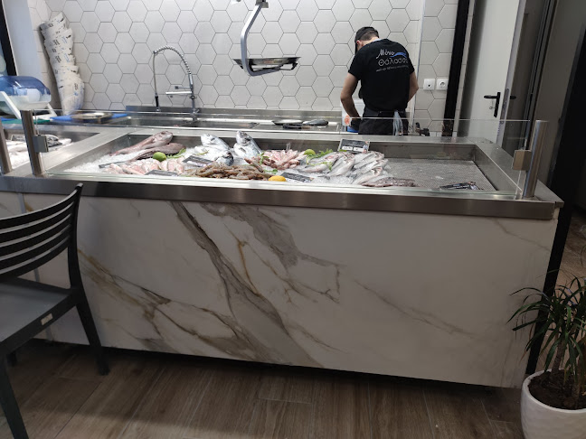 Opinii despre MONO THALASSA în Αφάντου - Εστιατόριο