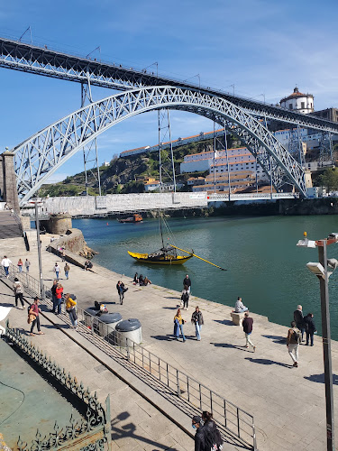 Av. Dr. António Macedo, 4454-515 Leça da Palmeira, Matosinhos, Portugal