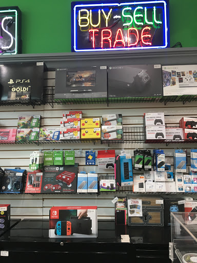 Video Game Store «CM Games - Cedar Bluff», reviews and photos, 9121 Executive Park Dr, Knoxville, TN 37923, USA