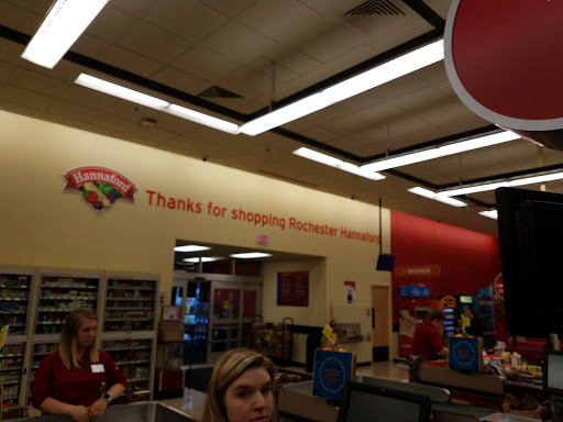Grocery Store «Hannaford Supermarket», reviews and photos, 11 Milton Rd, Rochester, NH 03867, USA