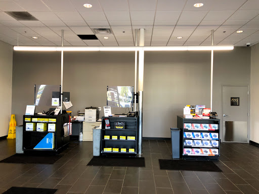 Auto Parts Store «Pep Boys Auto Parts & Service», reviews and photos, 2220 W International Speedway Blvd, Daytona Beach, FL 32114, USA