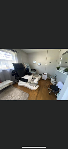 Mia’s Beauty & Nails Studio in Carrickmacross, Co. Monaghan