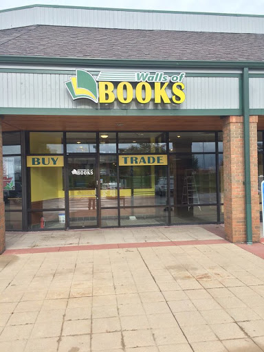 Book Store «Walls of Books», reviews and photos, 7739 Tylers Pl Blvd, West Chester Township, OH 45069, USA