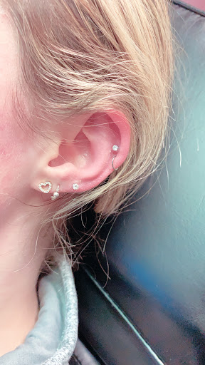 Explore mother of 4 tattoo ideas, creative tattoo ideas in Farmington, available at TATTOO 13 & Laser Tattoo Removal