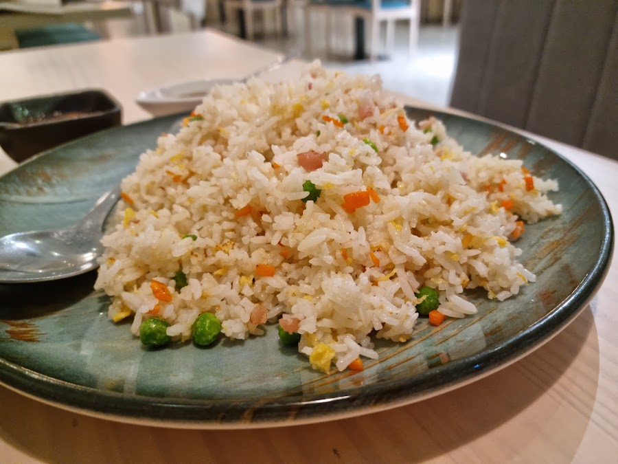 Restaurante MIFAN & SUSHI