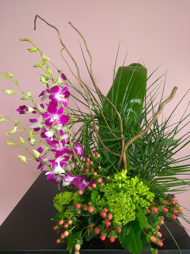 Florist «Omel Flowers», reviews and photos, 5898 W 16th Ave, Hialeah, FL 33012, USA