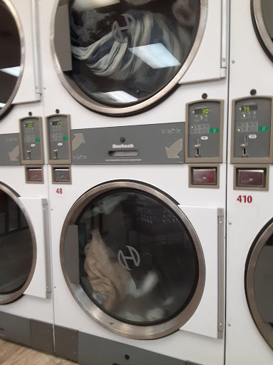 Duds & Suds Laundromat image 2