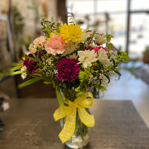 Florist «The Rosebud Flowers», reviews and photos, 501 Main St, Beech Grove, IN 46107, USA