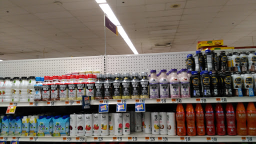 Shopping Mall «Cross County Shopping», reviews and photos, 8000 Mall Walk, Yonkers, NY 10704, USA