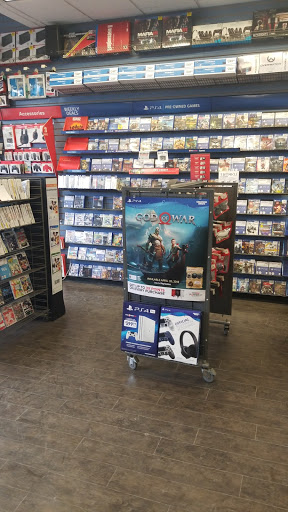 Video Game Store «GameStop», reviews and photos, 3 Xavier Dr, Yonkers, NY 10704, USA