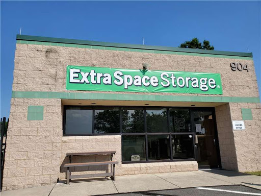 Self-Storage Facility «Guaranty Self Storage», reviews and photos, 904 Trailview Blvd SE, Leesburg, VA 20175, USA