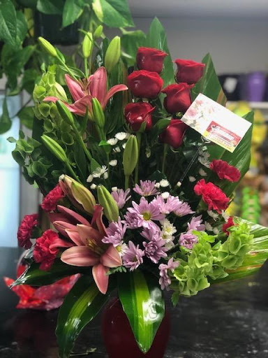 Florist «Rodriguez Flower Shop», reviews and photos, 120 N 10th St, McAllen, TX 78501, USA