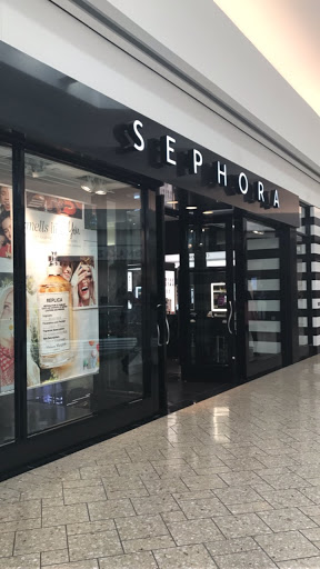 Cosmetics Store «SEPHORA», reviews and photos, 3000 E 1st Ave, Denver, CO 80206, USA