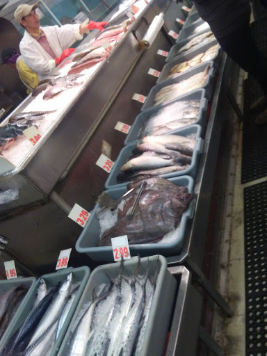 Supermarket «Sun Sang Supermarket», reviews and photos, 1211 8th Ave, Oakland, CA 94606, USA