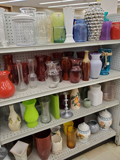 Thrift Store «South Lacey Goodwill», reviews and photos, 4800 Yelm Hwy SE, Lacey, WA 98503, USA