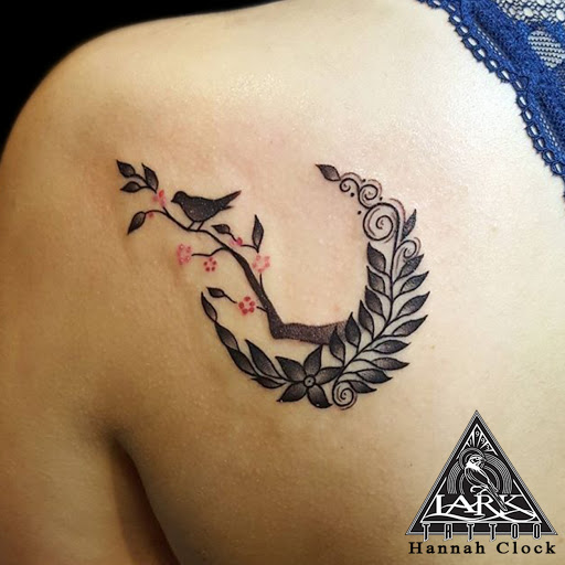 Tattoo Shop «Lark Tattoo», reviews and photos, 1610 Old Country Rd, Westbury, NY 11590, USA