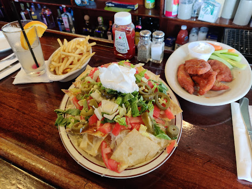 Bar «The Rhumb Line Bar & Restaurant», reviews and photos, 40 Railroad Ave, Gloucester, MA 01930, USA