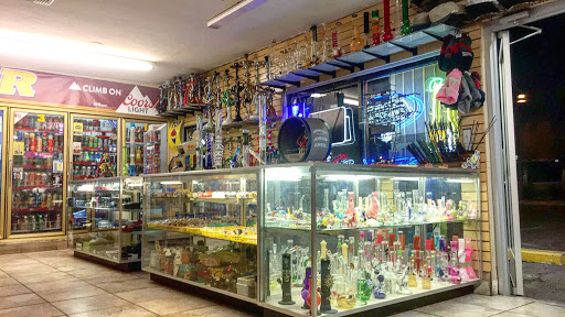 Liquor Store «Devils Liquor», reviews and photos, 1858 E Apache Blvd, Tempe, AZ 85281, USA