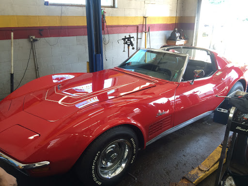 Auto Repair Shop «Mundelein Automotive», reviews and photos, 15 E Maple Ave, Mundelein, IL 60060, USA