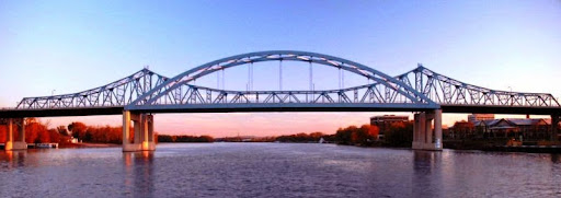 Stanley McDonald Agency, 1101 Main St, Onalaska, WI 54650, Insurance Agency