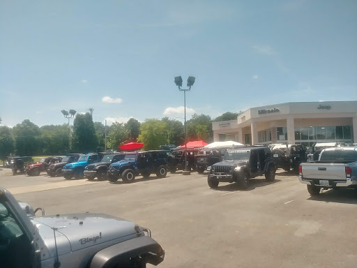 Jeep Dealer «Miracle Chrysler Dodge Jeep Ram», reviews and photos, 1290 Nashville Pike, Gallatin, TN 37066, USA