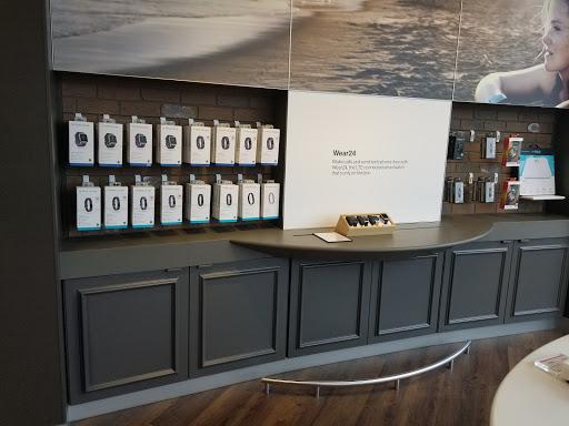 Cell Phone Store «Verizon», reviews and photos, 2500 W Moreland Rd, Willow Grove, PA 19090, USA