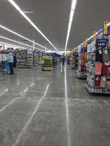 Department Store «Walmart Supercenter», reviews and photos, 781 Main St, Presque Isle, ME 04769, USA