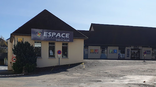 Magasin de peinture Espace Revêtements HABITAT DÉCOR Saint-Yrieix-la-Perche