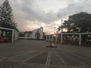 Parque San Jerónimo - photo 1