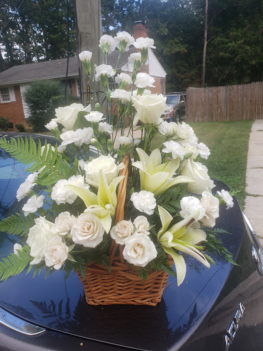 Florist «Dino Designs of Baltimore», reviews and photos, 330 N Charles St, Baltimore, MD 21201, USA