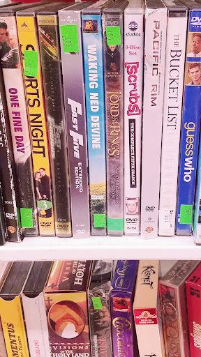 Thrift Store «The Salvation Army Family Store & Donation Center», reviews and photos